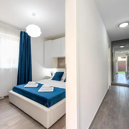 Apartment Lux *