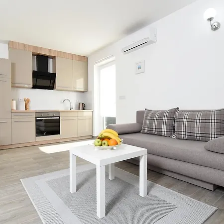 Apartment Lux